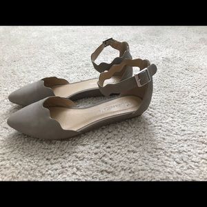 grey sandals/ flats